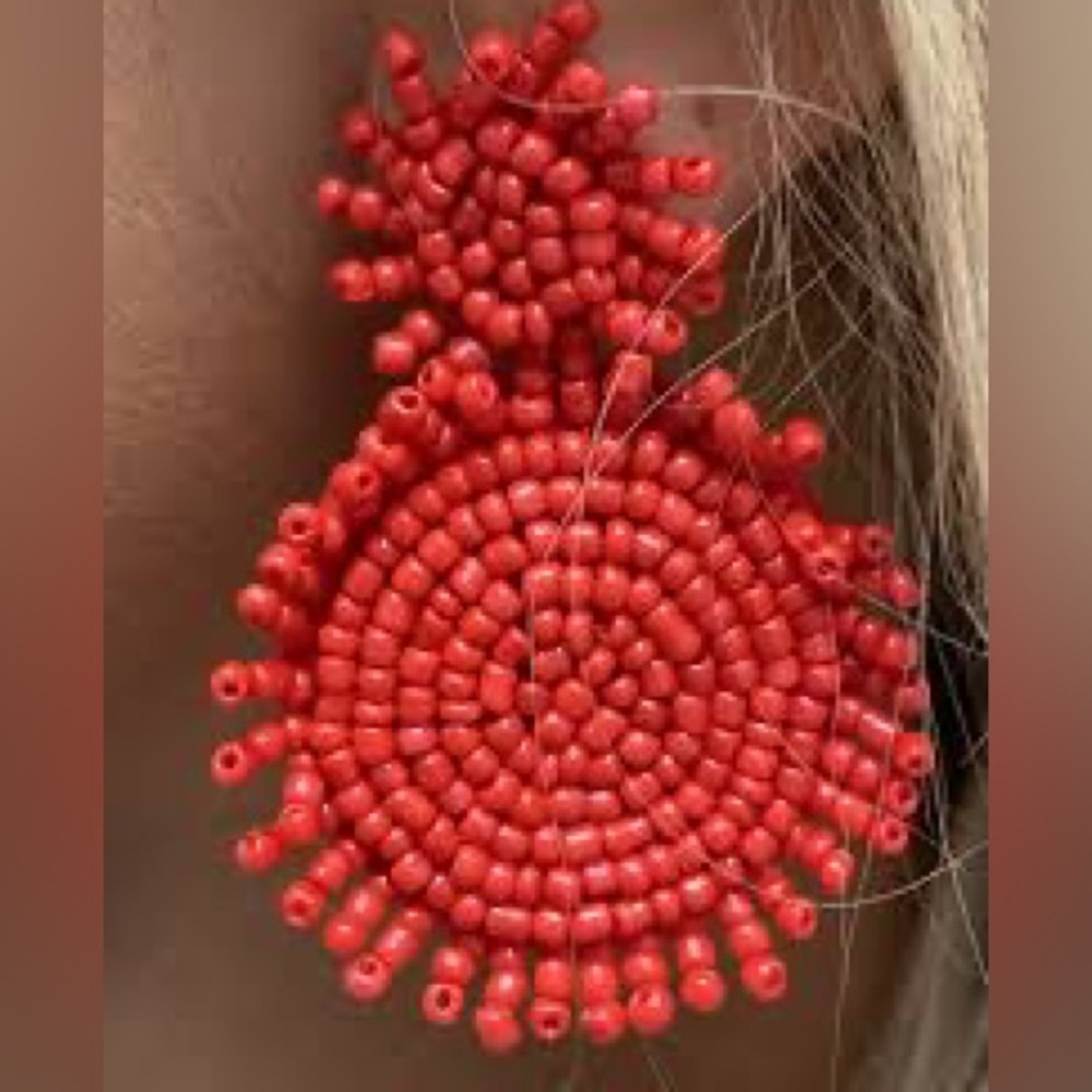 Wildflower Red Beaded Boho Earrings NWT - Picture 1 of 5
